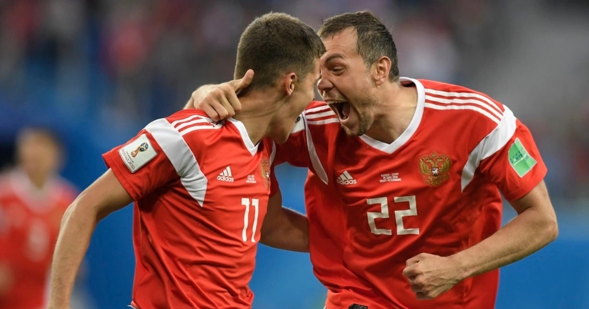 Nga bất ngờ xin đăng cai Euro dù bị cấm thi đấu