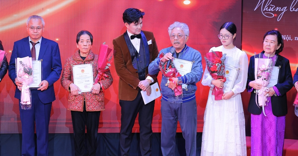 Nhà văn Chu Lai xúc động khi "Mưa đỏ" được Bộ Văn hóa vinh danh