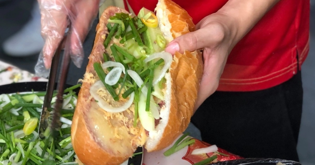 Sở An toàn thực phẩm xử lý vụ hơn 40 người nghi ngộ độc sau ăn bánh mì