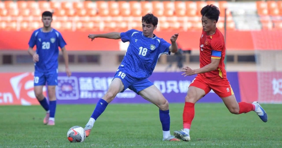 Tiền vệ Văn Trường phải phẫu thuật, chia tay SEA Games và U23 châu Á
