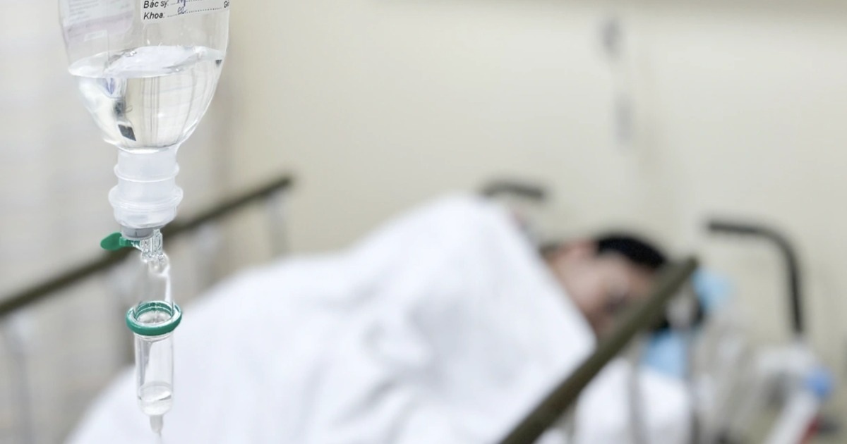 Vụ nghi ngộ độc sau khi ăn bánh mì ở TPHCM: 52 ca vào viện, có cả thai phụ