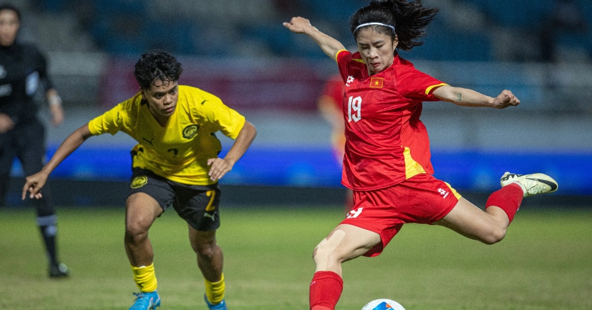 "Cánh én" Thanh Nhã tái xuất, góp sức vào chiến thắng 7-0 trước Malaysia