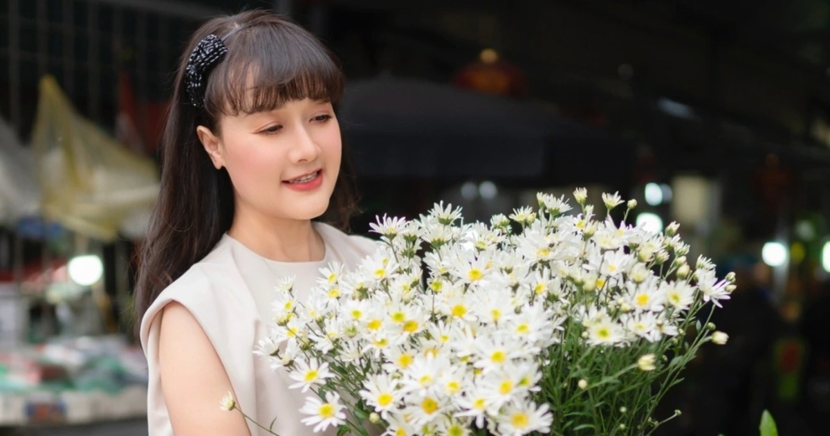 Cuộc sống bình yên, nhiều tiếng cười của nghệ sĩ Vân Dung ở tuổi 50