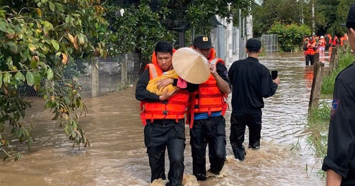 Một phường ở Lâm Đồng sơ tán khẩn cấp dân khỏi vùng lũ