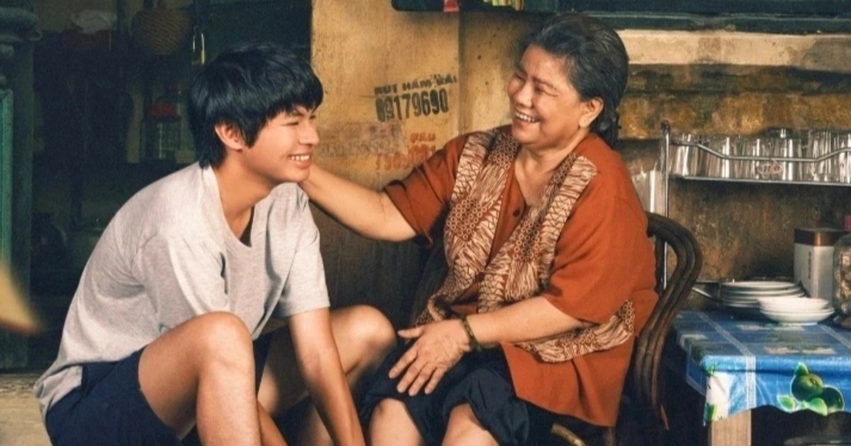 Phim "Thế hệ kỳ tích" gây tranh cãi, đạo diễn thừa nhận thất bại