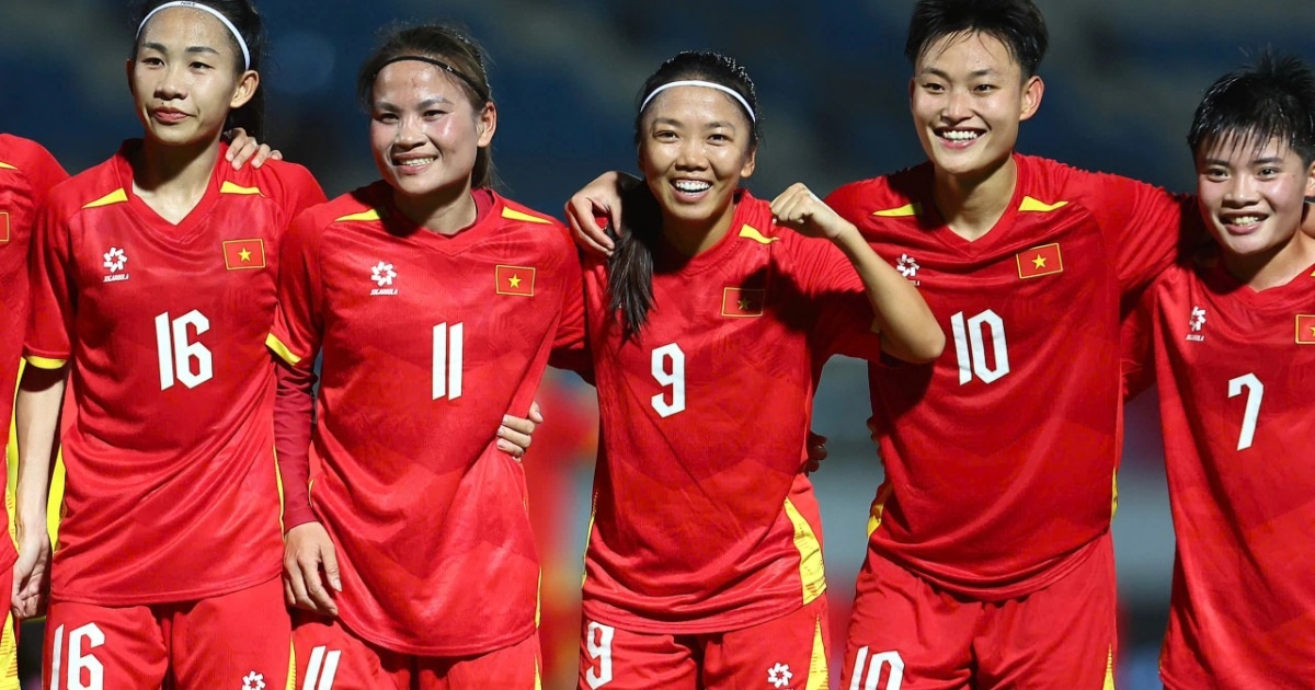 Tuyển nữ Việt Nam đại thắng 7-0 trước Malaysia